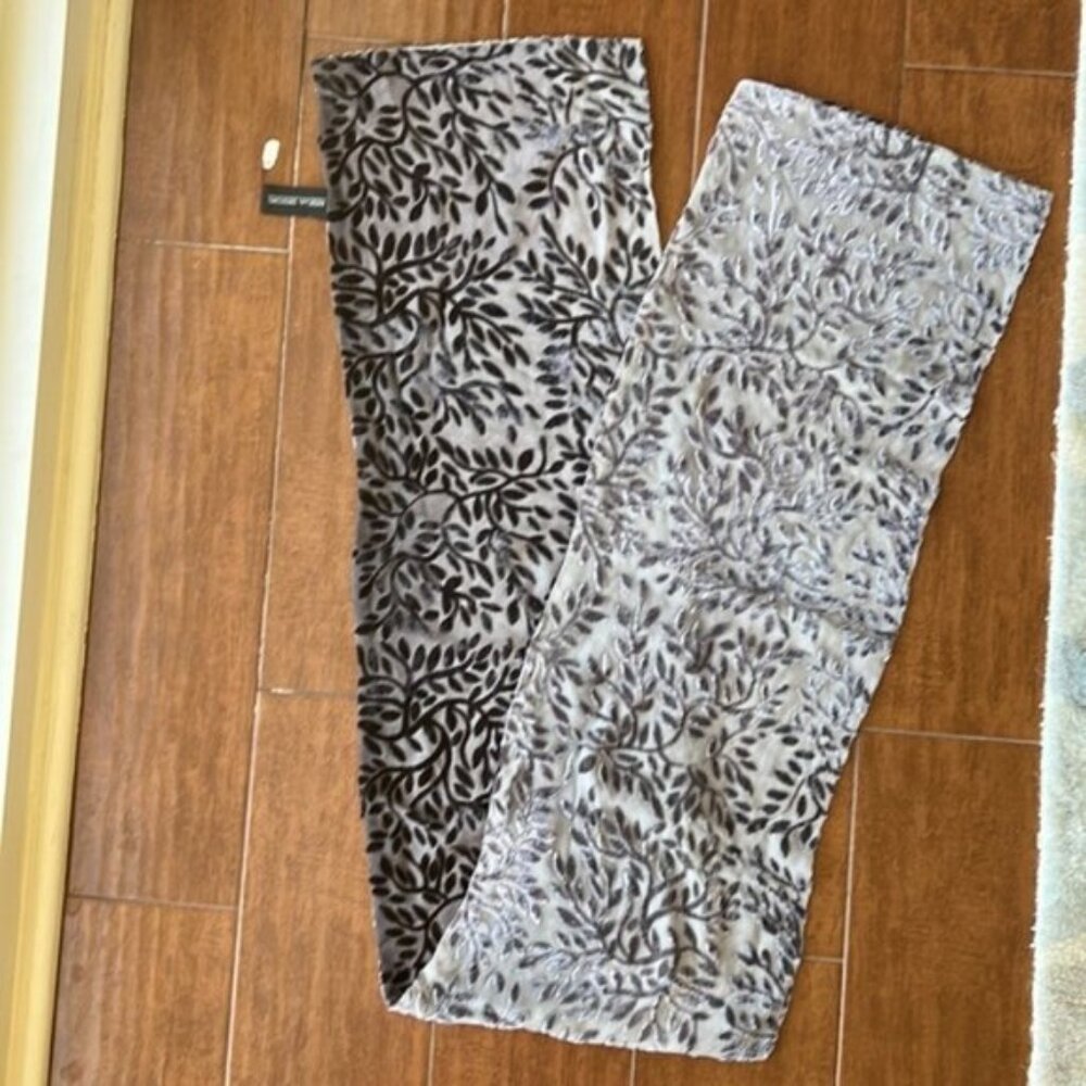 Purple and Grey Leaf Pattern Velvet Burnout Scarf - Picture 9 of 9